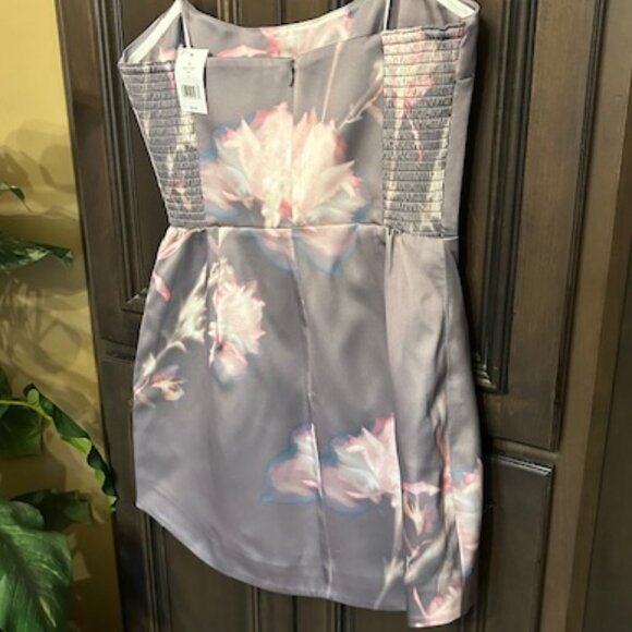 AMANDA UPRICHARD Joss Floral Off-The-Shoulder Strapless Grey Multi Minidress - Picture 4 of 13